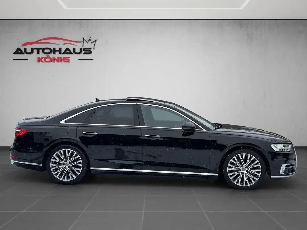 Audi A8 - Thumbnail 5