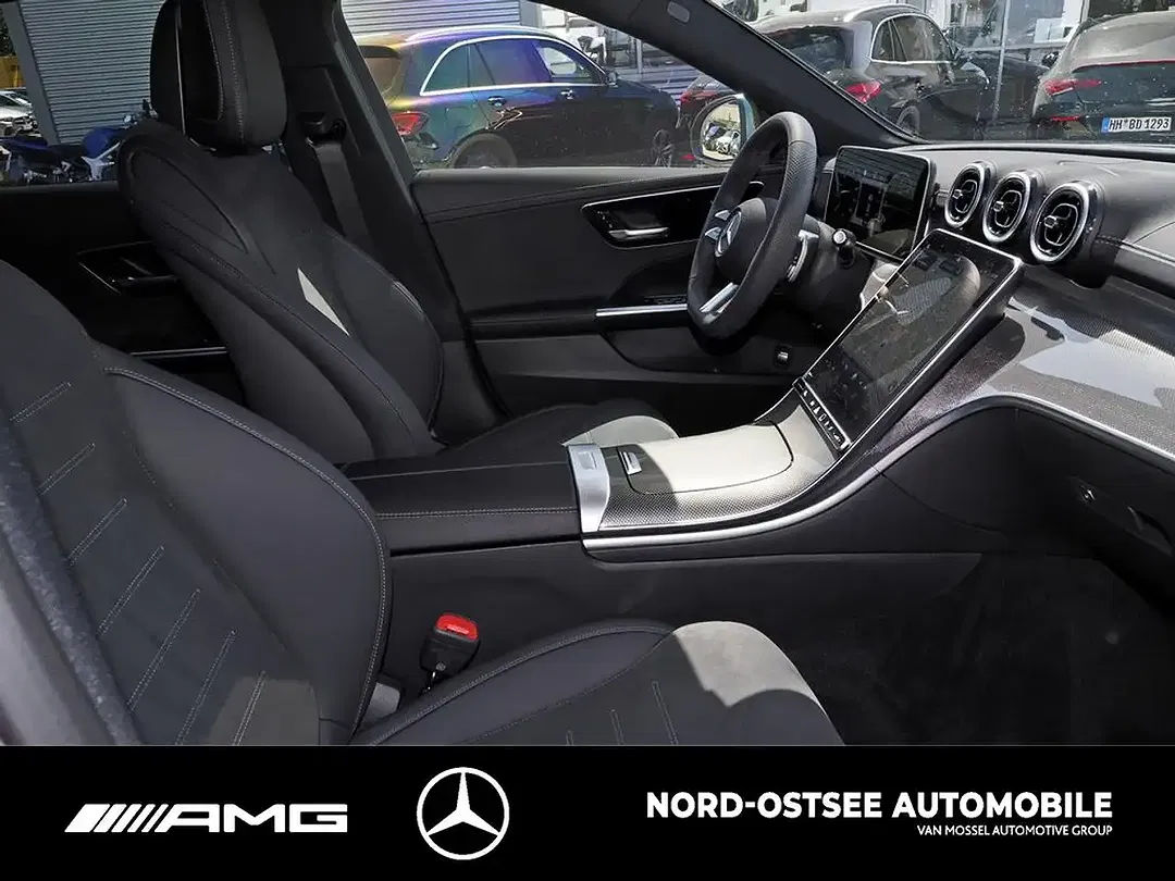 Mercedes-Benz C 300 - Thumbnail 11