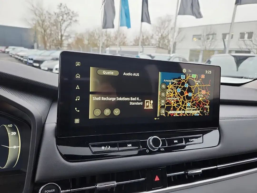 Mitsubishi Outlander - Thumbnail 13