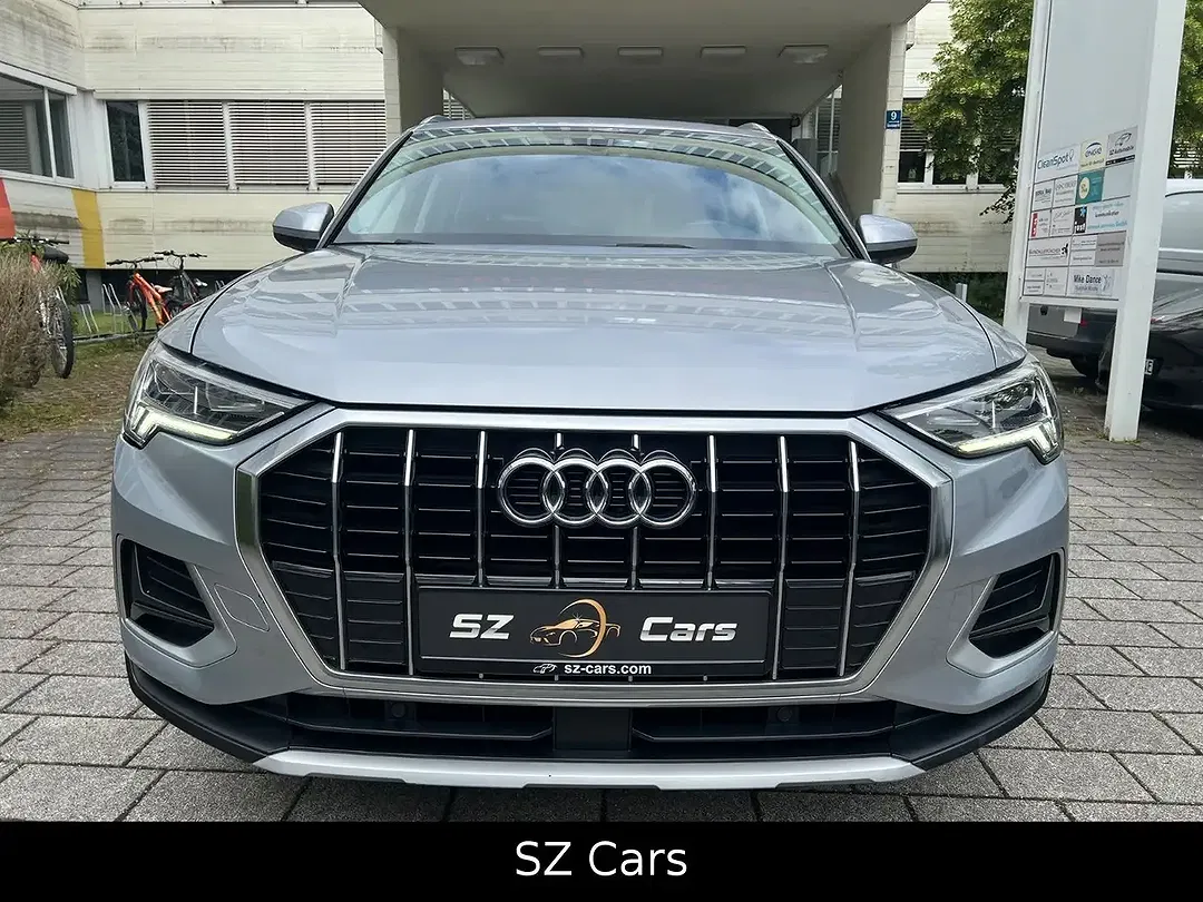 Audi Q3 - Thumbnail 3