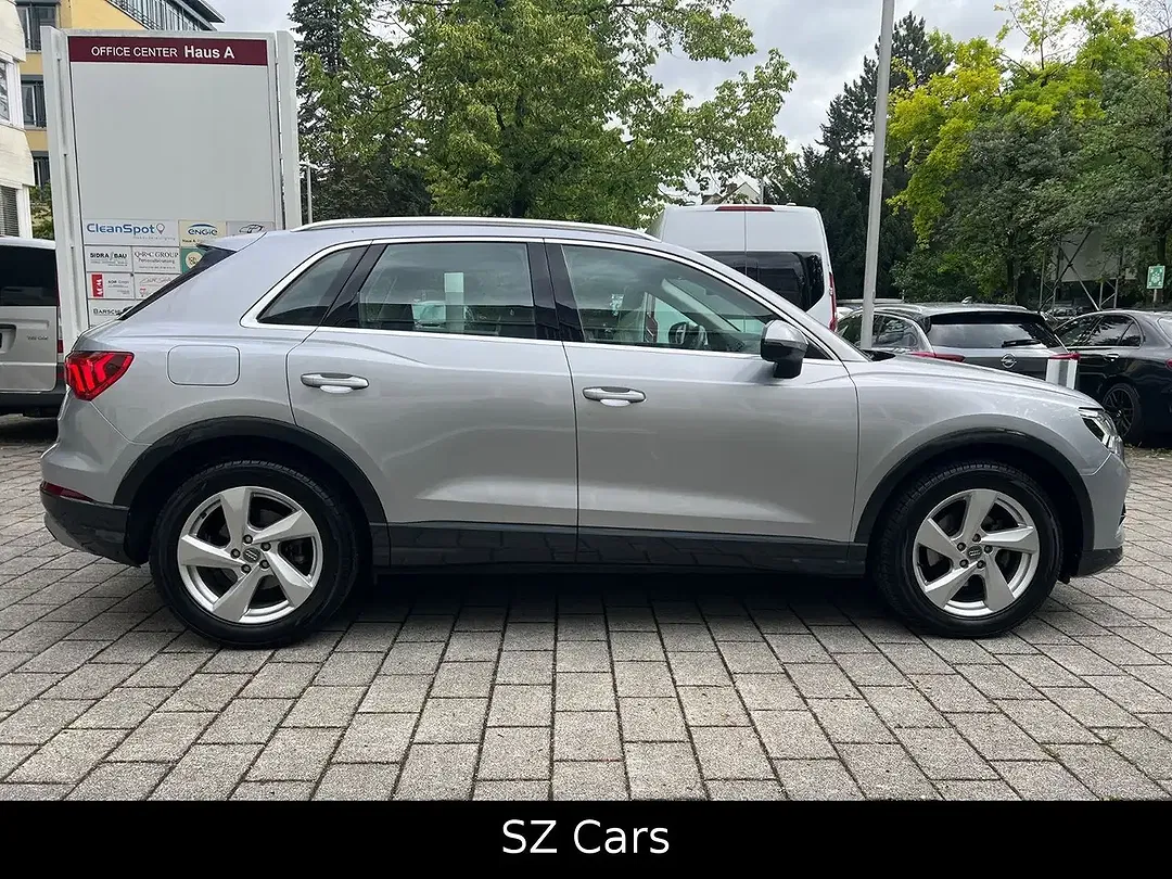 Audi Q3 - Thumbnail 9
