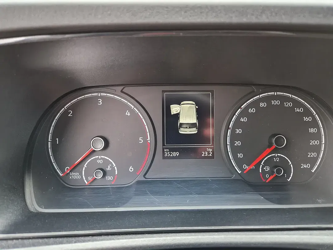 Volkswagen Caddy - Thumbnail 7