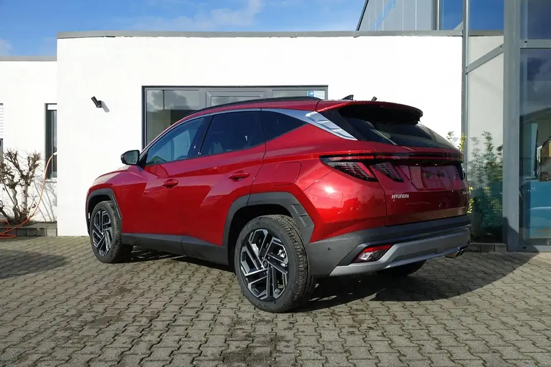 Hyundai TUCSON - Thumbnail 3
