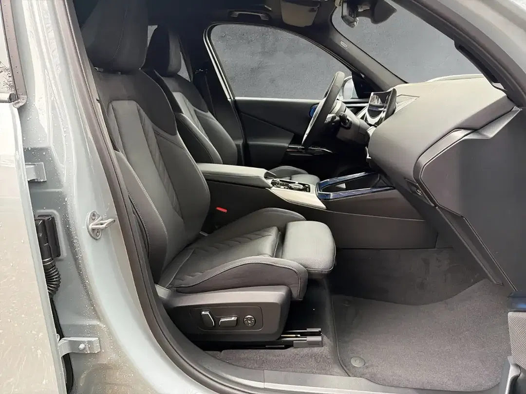 BMW X3 - Thumbnail 11