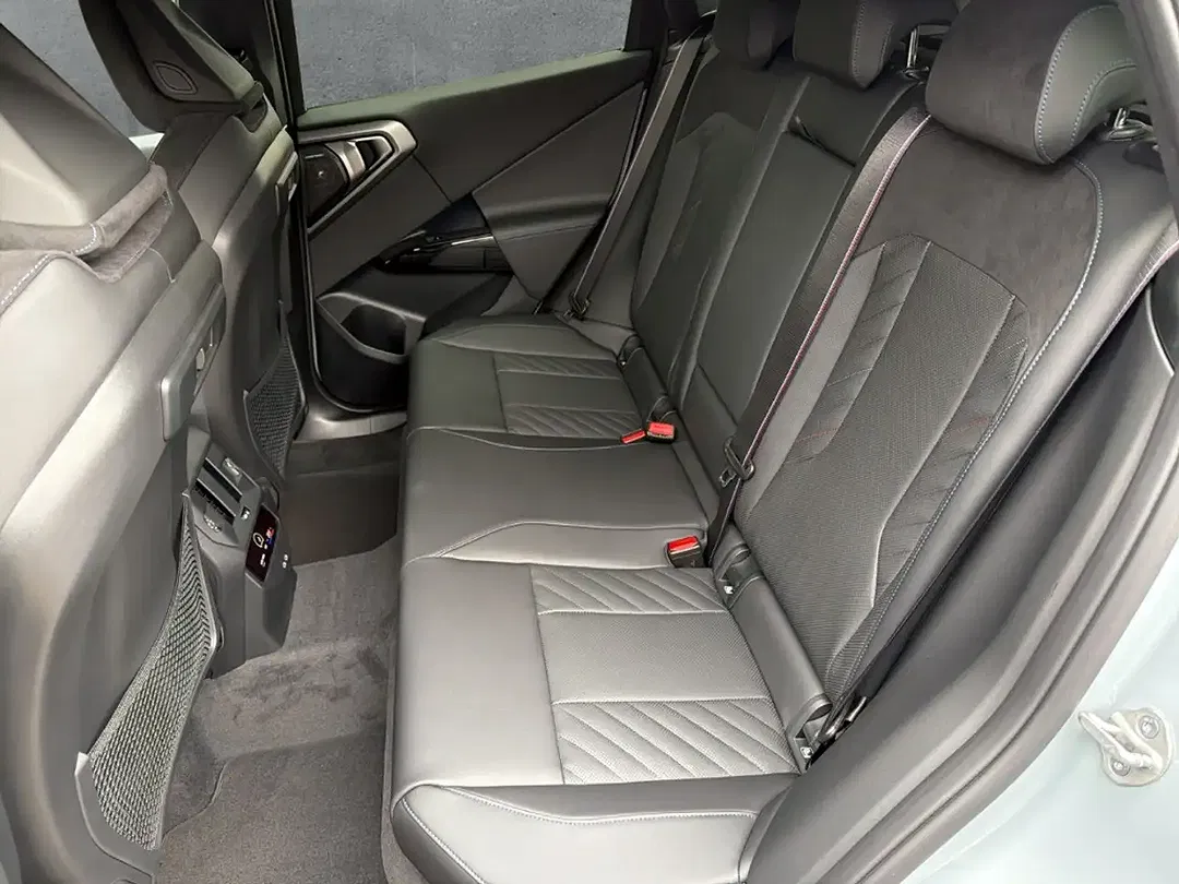 BMW X3 - Thumbnail 13