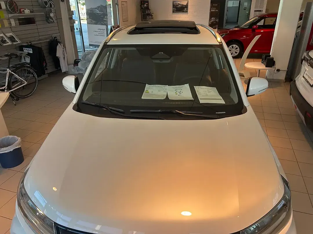 Suzuki Vitara - Thumbnail 3