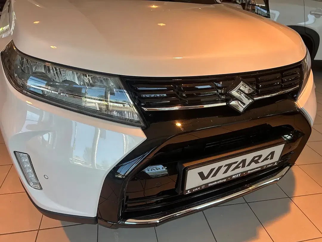 Suzuki Vitara - Thumbnail 6