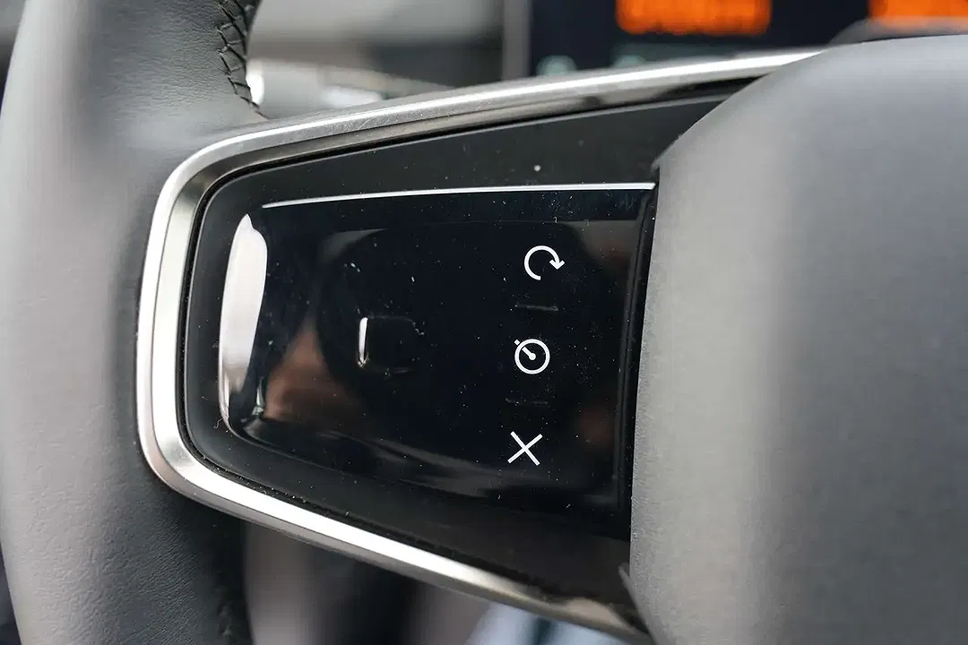 Polestar 4 - Thumbnail 39
