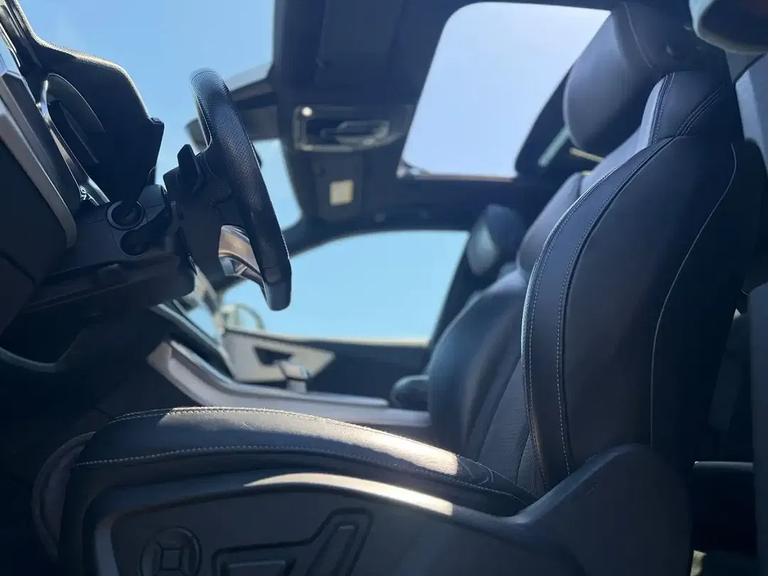Audi SQ8 - Thumbnail 14