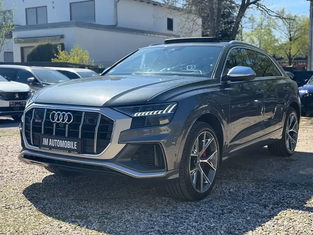 Audi SQ8 - Thumbnail 3