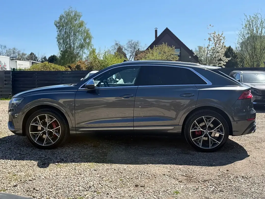 Audi SQ8 - Thumbnail 4