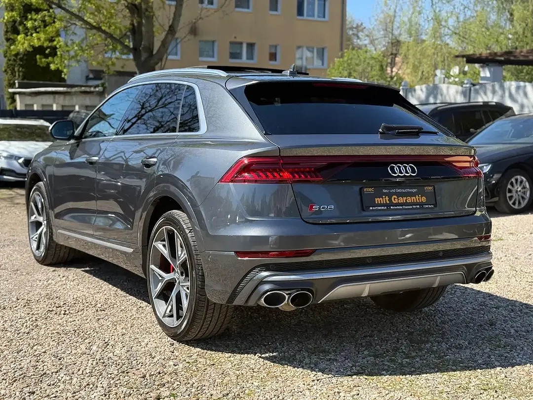Audi SQ8 - Thumbnail 5