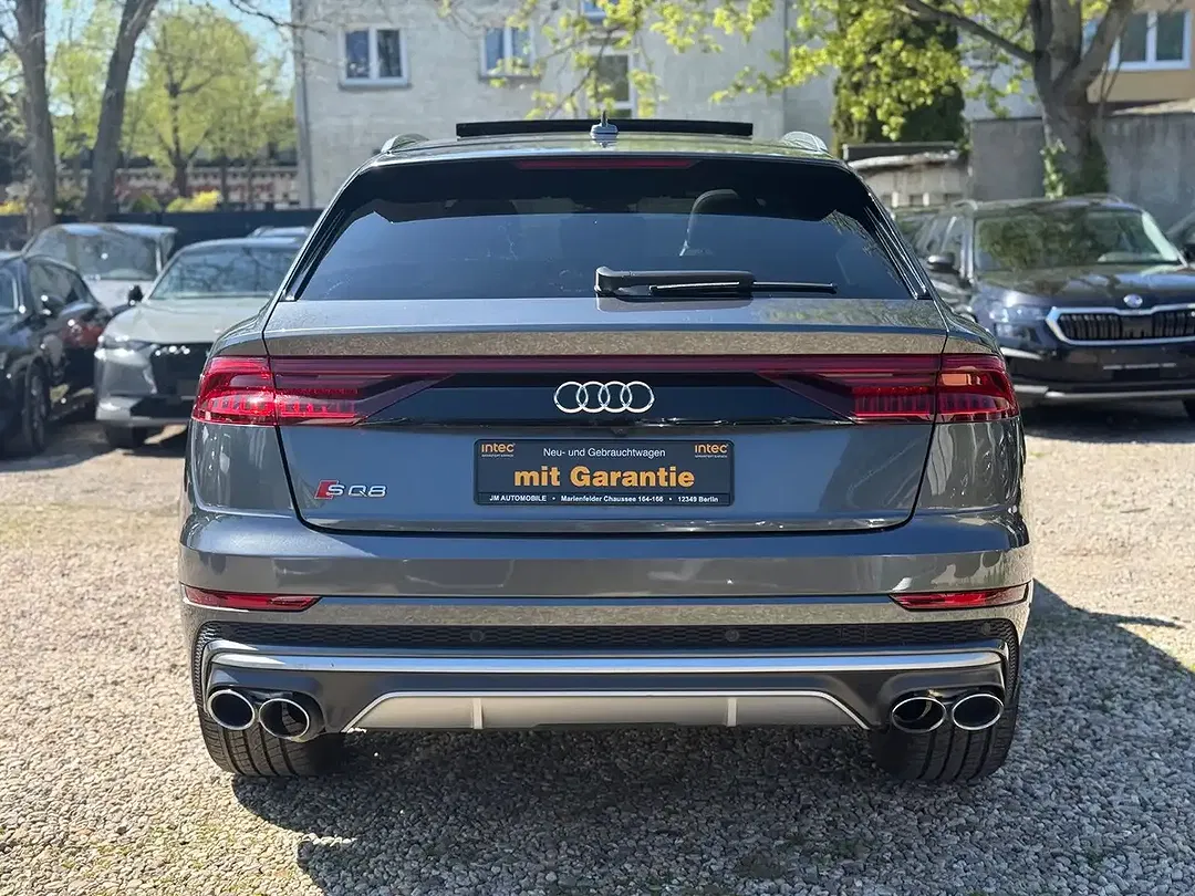 Audi SQ8 - Thumbnail 6