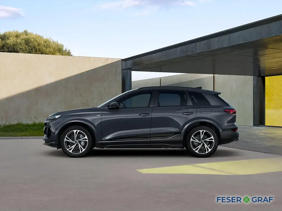 Audi Q6 e-tron - Thumbnail 3