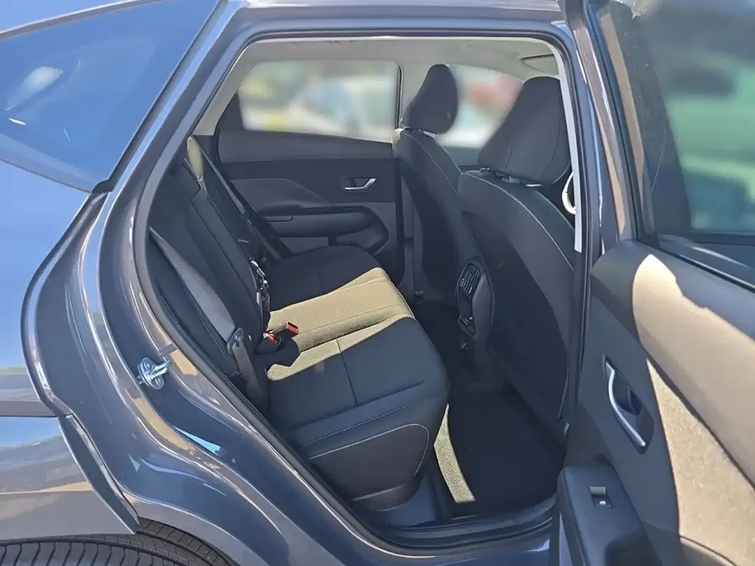 Hyundai KONA - Thumbnail 13