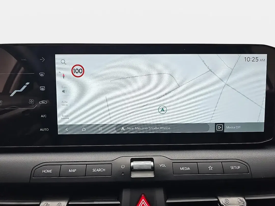 Kia K4 - Thumbnail 9