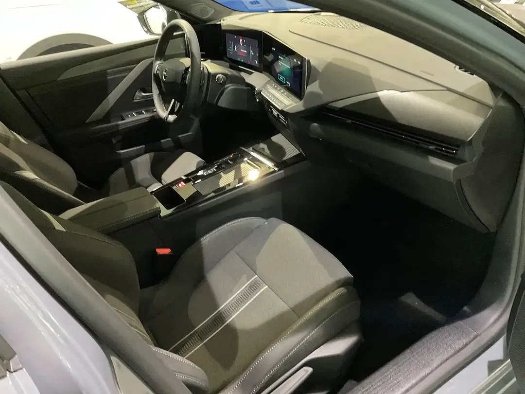 Opel Astra - Thumbnail 7