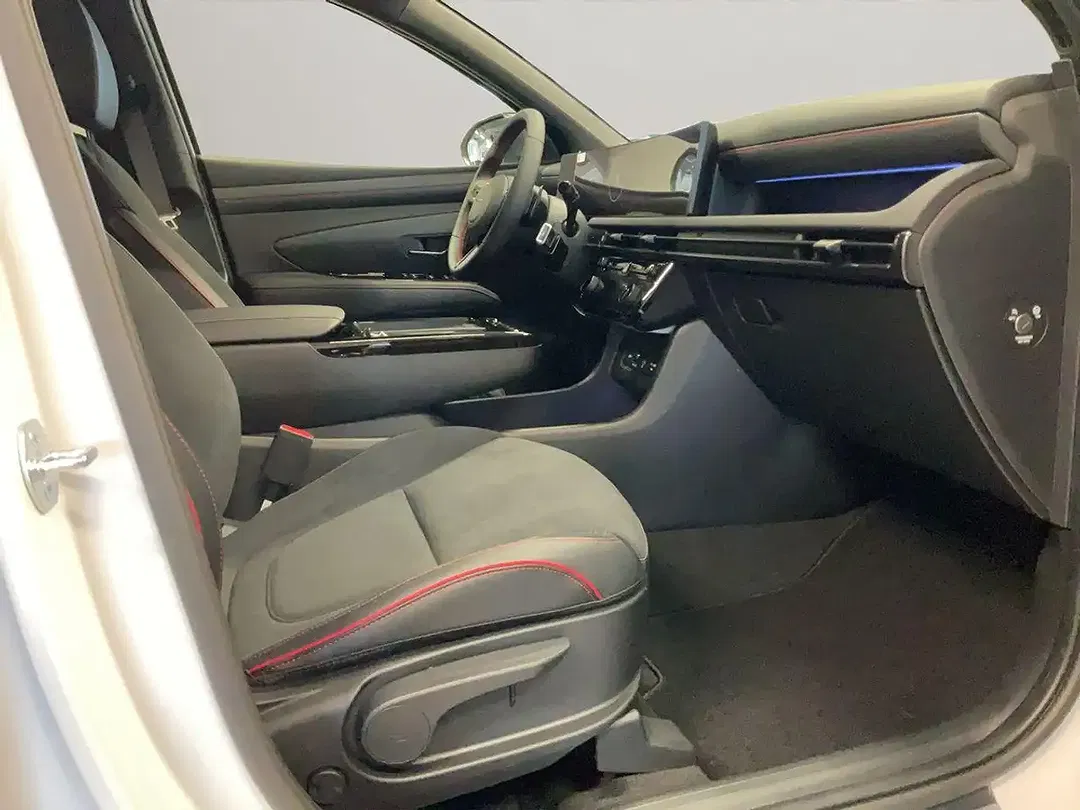 Hyundai TUCSON - Thumbnail 13