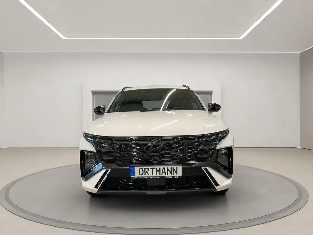 Hyundai TUCSON - Thumbnail 2