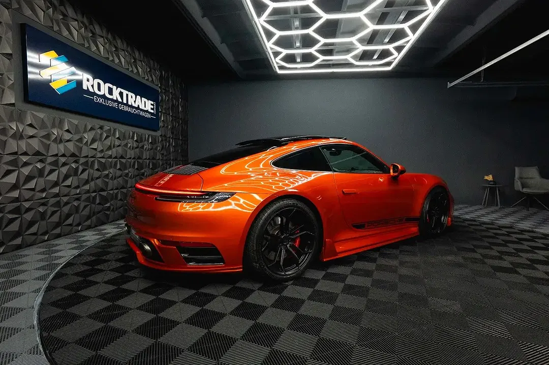 Porsche 992 - Thumbnail 15