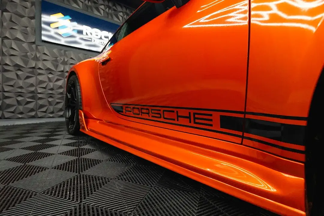 Porsche 992 - Thumbnail 9