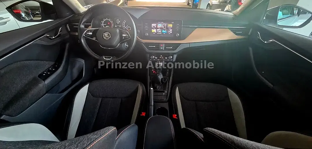 Skoda Scala - Thumbnail 10