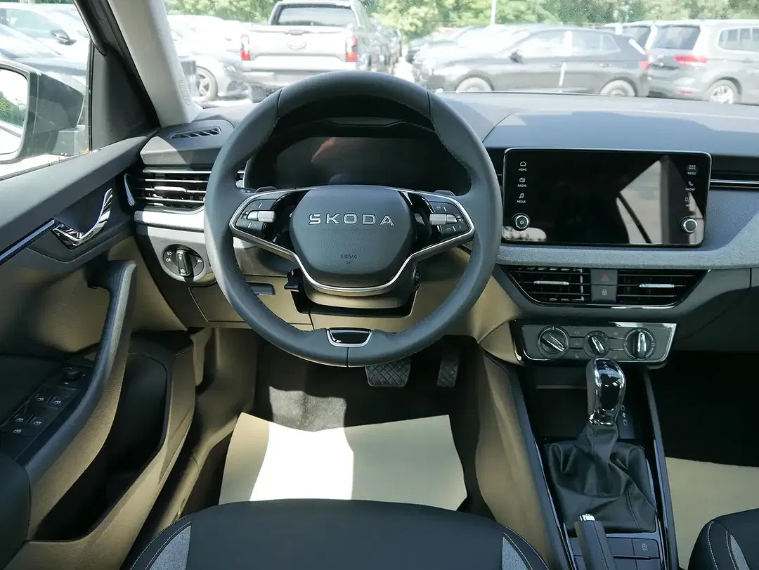 Skoda Kamiq - Thumbnail 12
