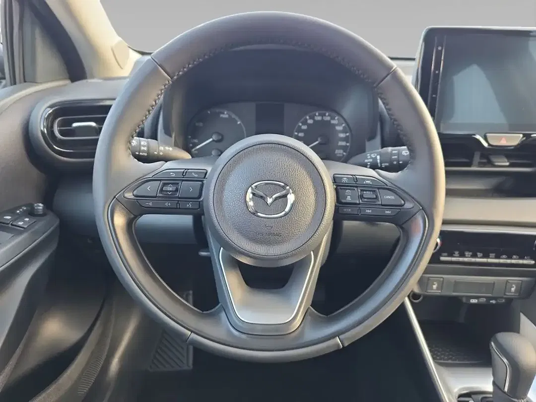 Mazda 2 - Thumbnail 12