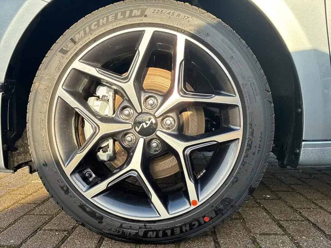 Kia Ceed / cee'd - Thumbnail 7