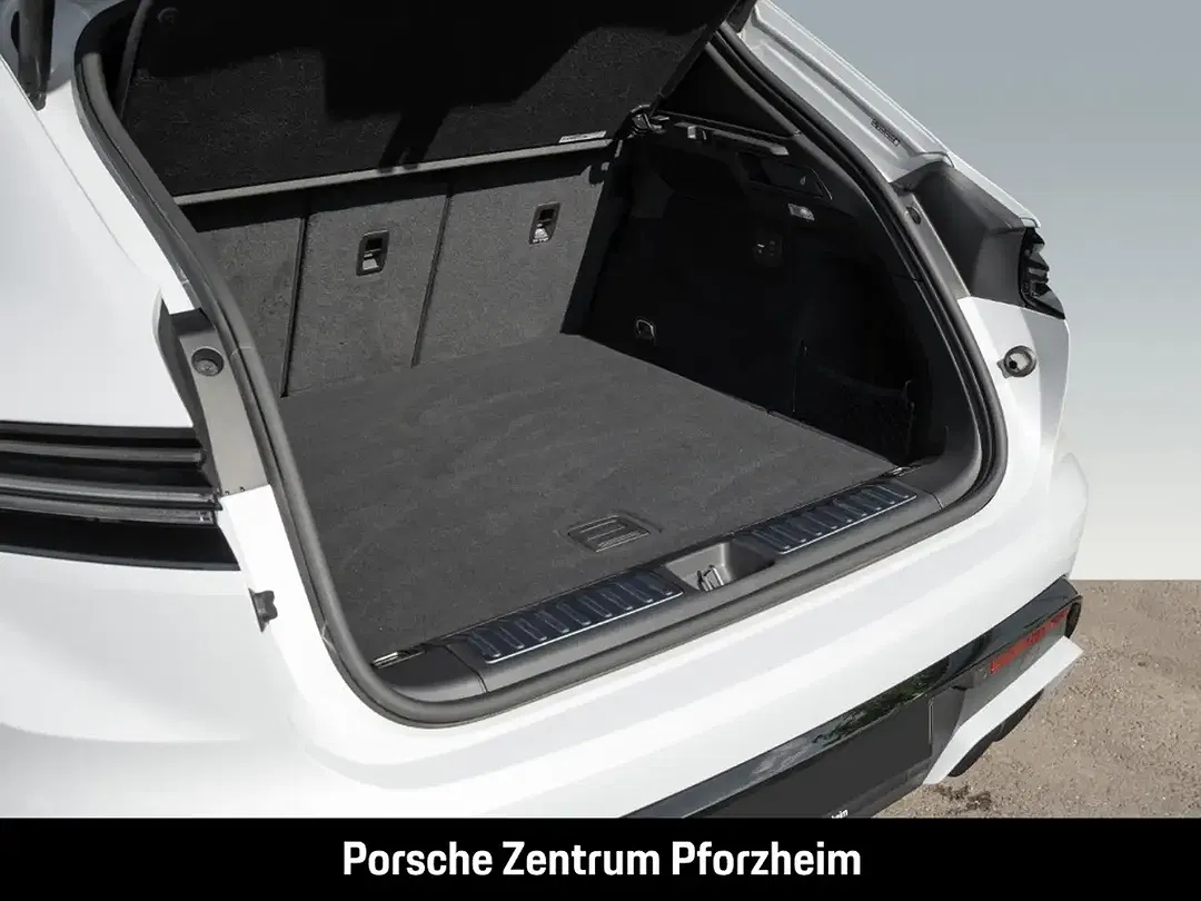 Porsche Macan - Thumbnail 12