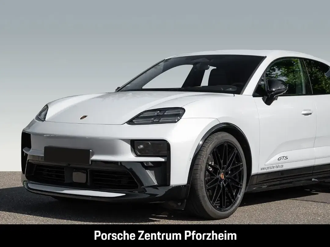 Porsche Macan - Thumbnail 9