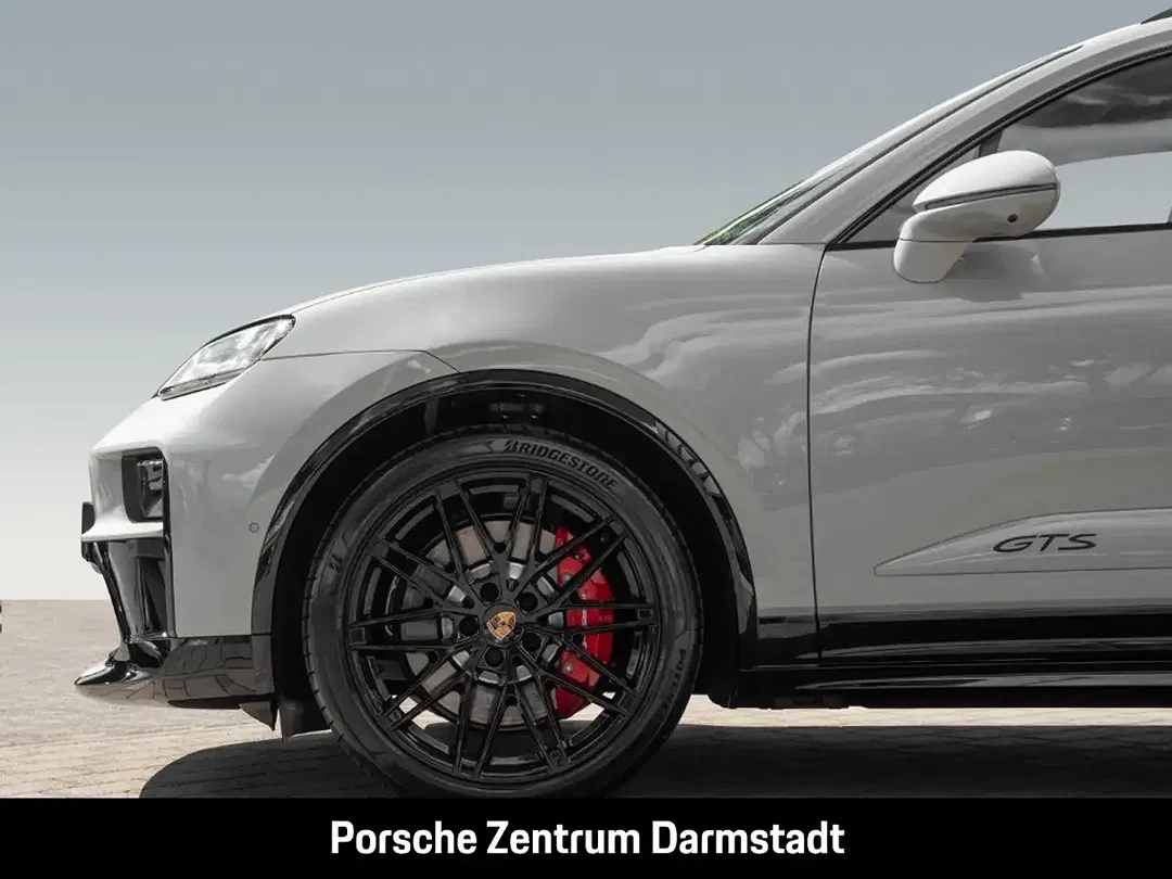 Porsche Macan - Thumbnail 8