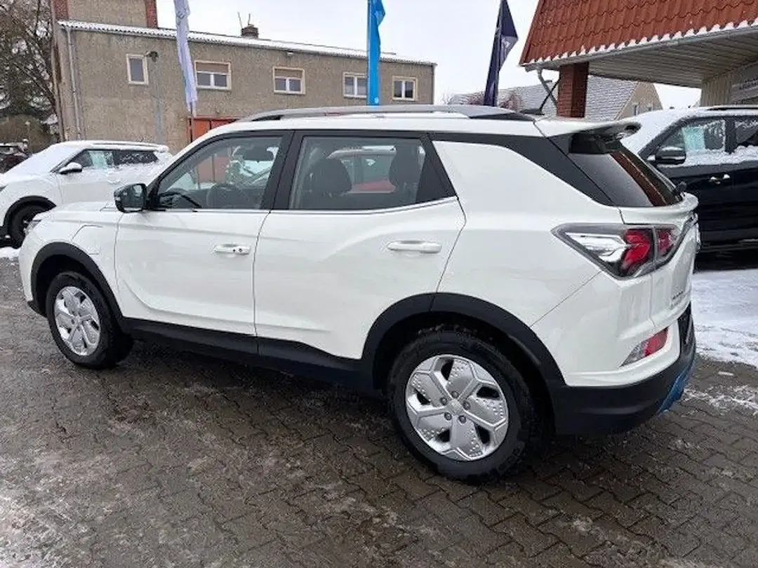 KGM Korando - Thumbnail 6