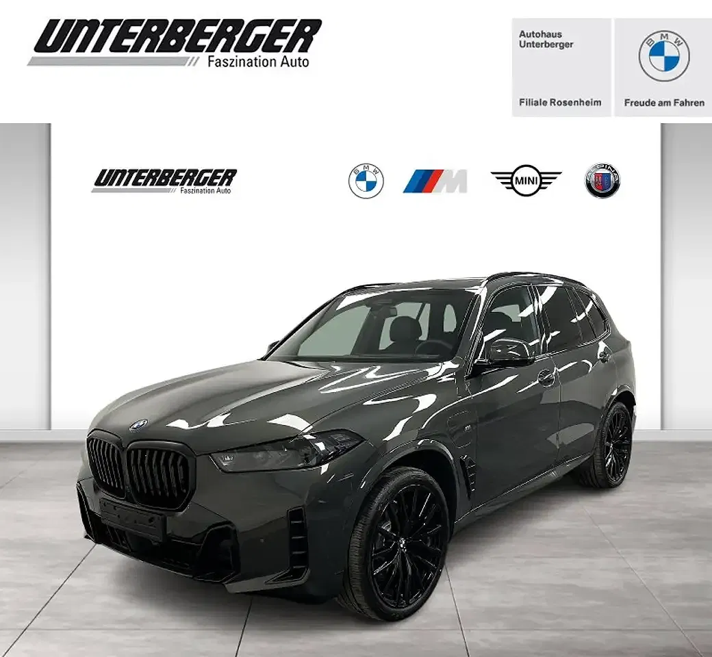 BMW X5 - Thumbnail 1