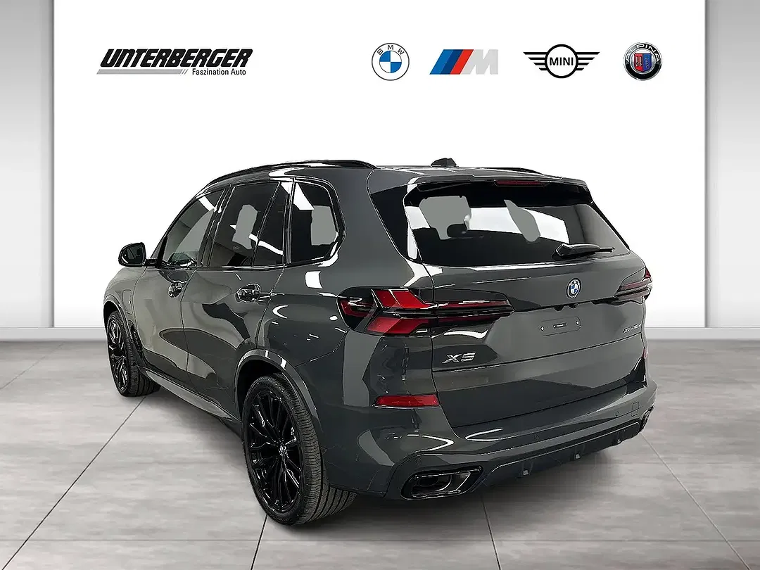 BMW X5 - Thumbnail 4