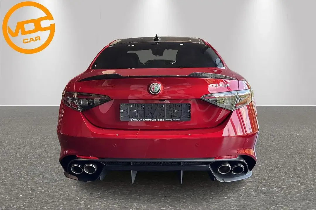 Alfa Romeo Giulia - Thumbnail 6