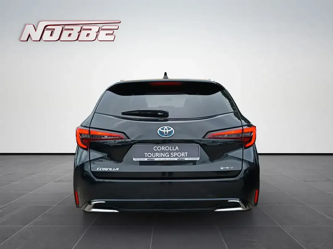 Toyota Corolla - Thumbnail 4