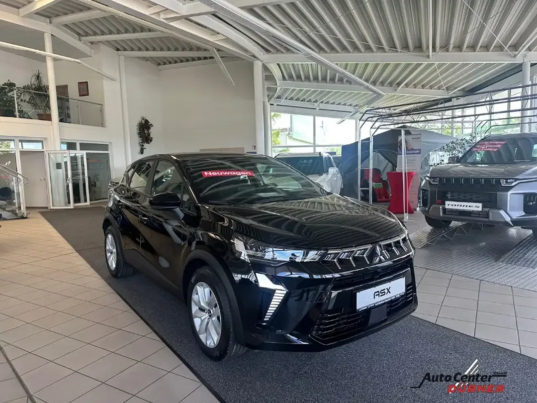 Mitsubishi ASX - Thumbnail 2