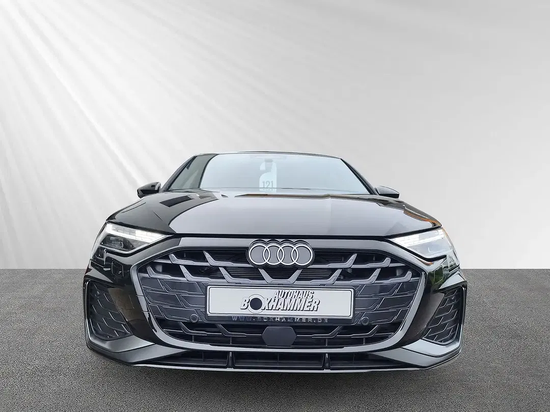 Audi A3 - Thumbnail 2