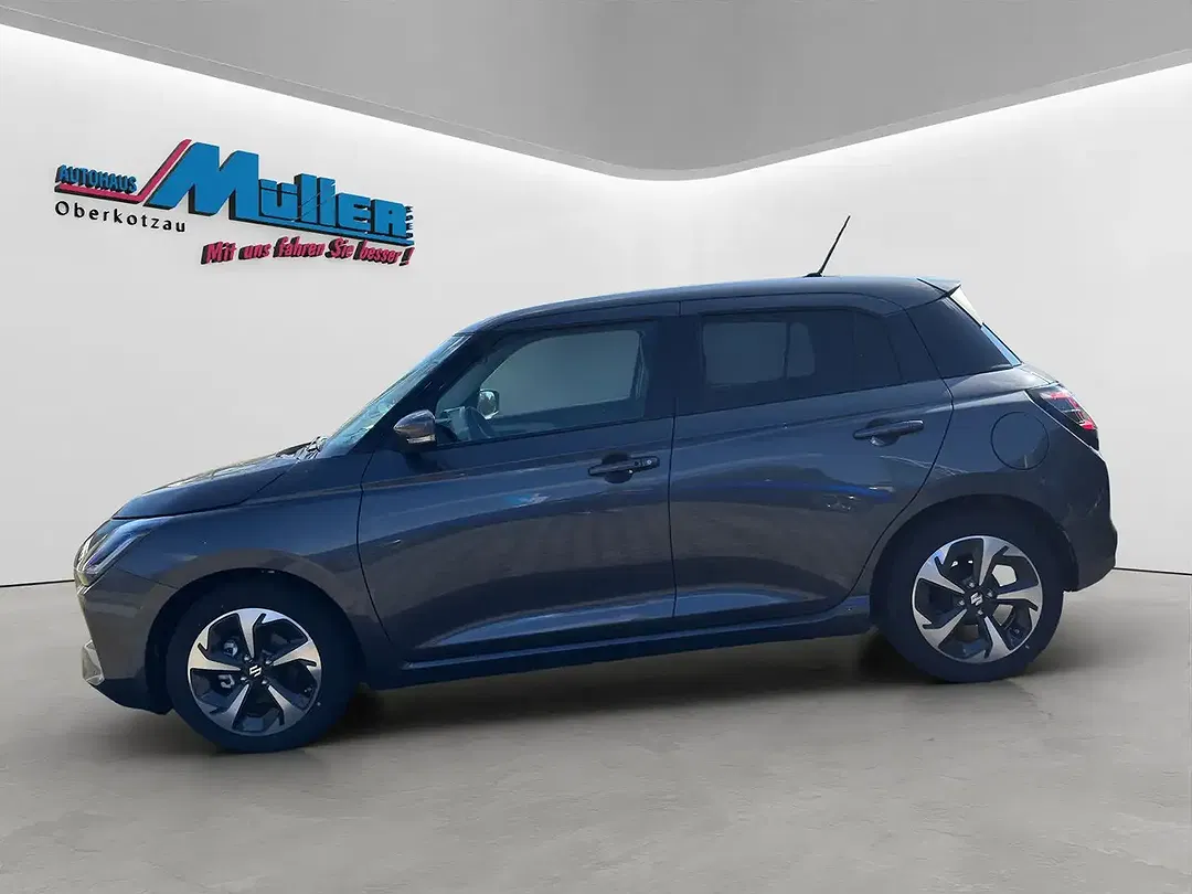Suzuki Swift - Thumbnail 3