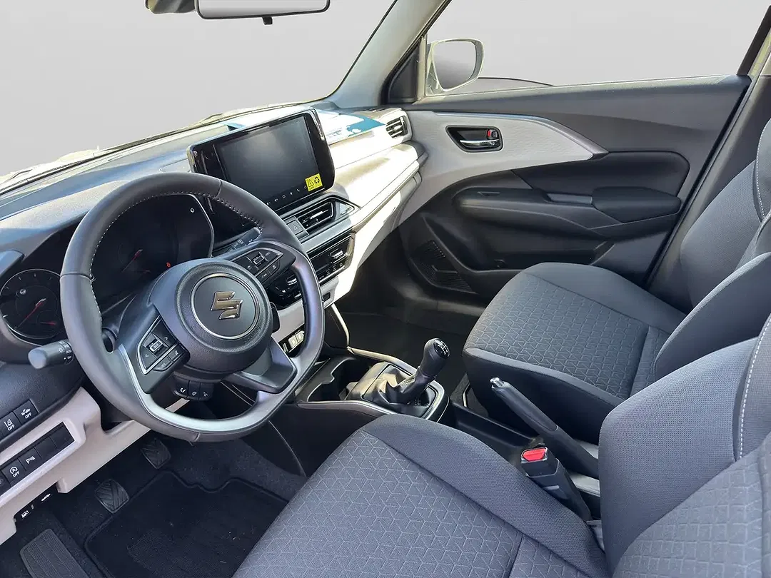 Suzuki Swift - Thumbnail 9