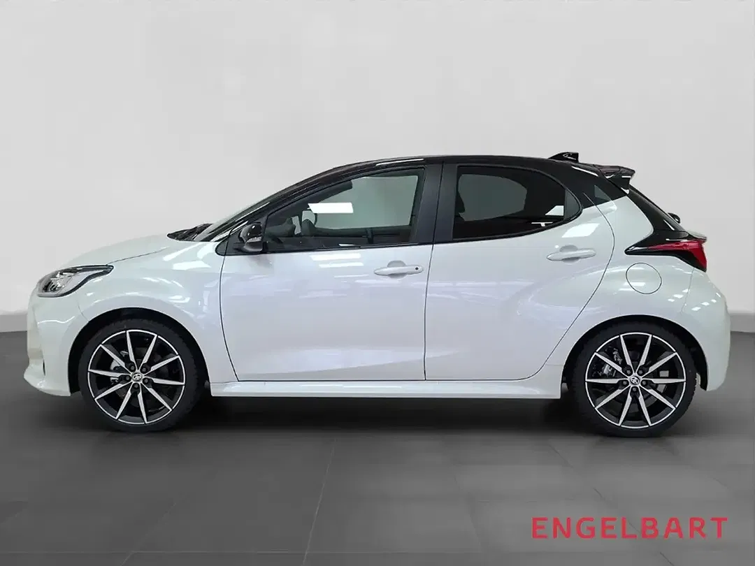 Toyota Yaris - Thumbnail 1