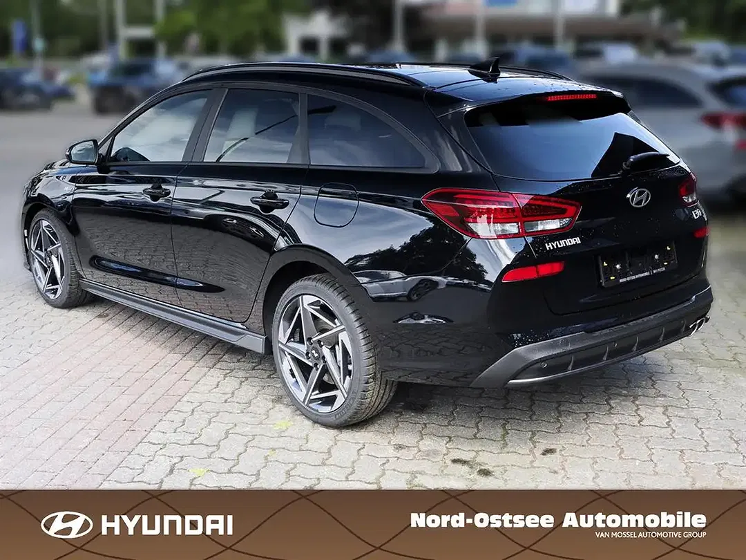 Hyundai i30 - Thumbnail 4