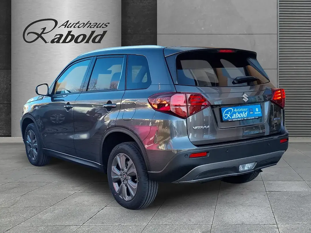 Suzuki Vitara - Thumbnail 3