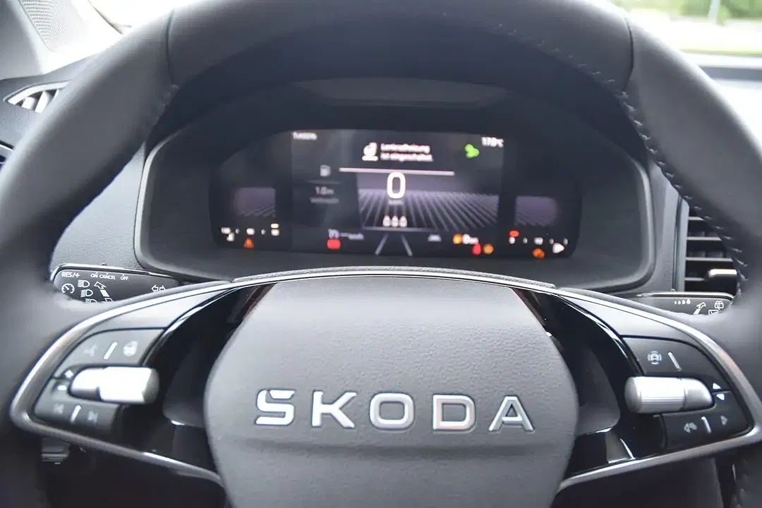 Skoda Karoq - Thumbnail 19