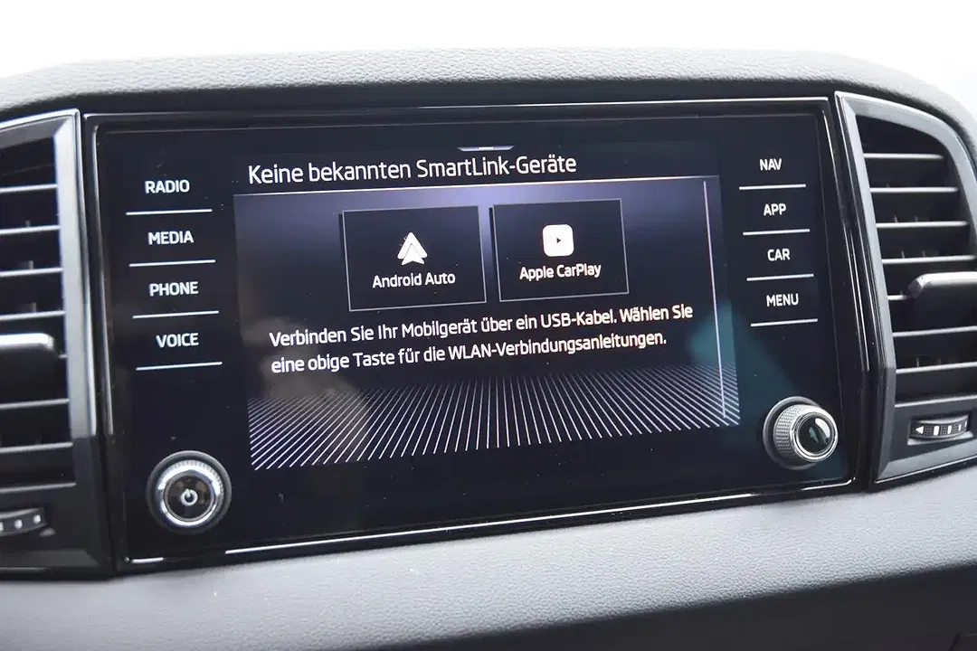 Skoda Karoq - Thumbnail 22