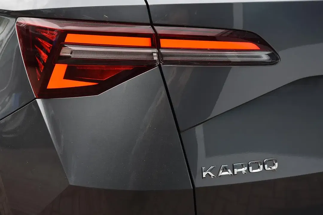 Skoda Karoq - Thumbnail 25