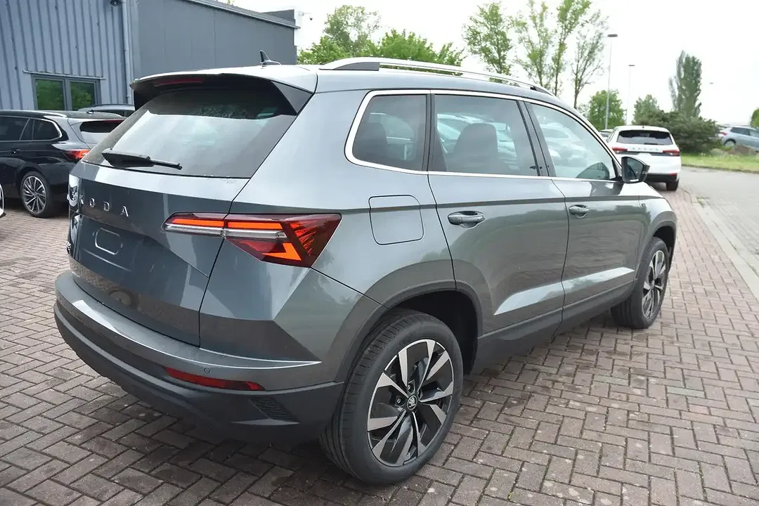 Skoda Karoq - Thumbnail 7