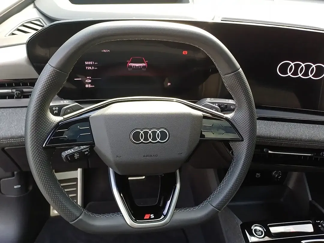 Audi Q6 e-tron - Thumbnail 11