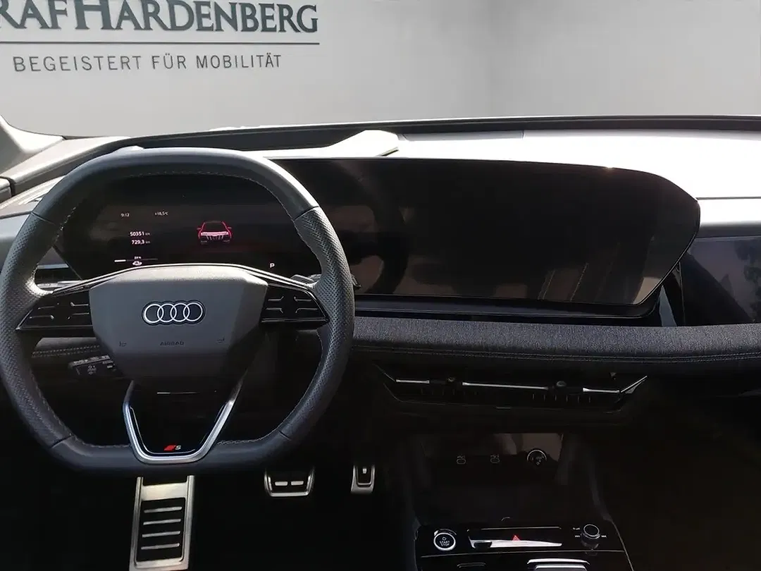 Audi Q6 e-tron - Thumbnail 13